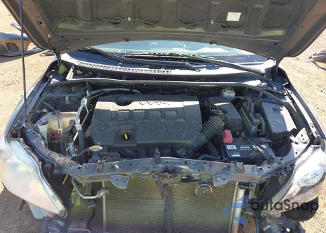 2013 Toyota Corolla Le z USA, uszkodzony, nr VIN 2T1BU4EE6DC062488